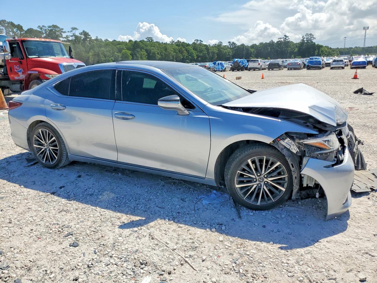 2023 LEXUS ES350