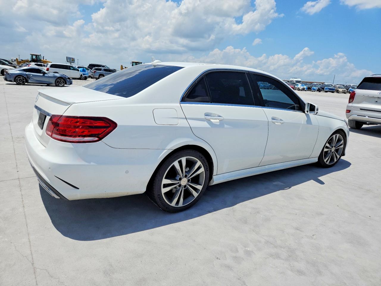 2016 MERCEDES-BENZ E-CLASS