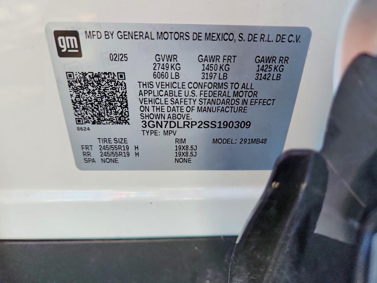 2025 CHEVROLET EQUINOX