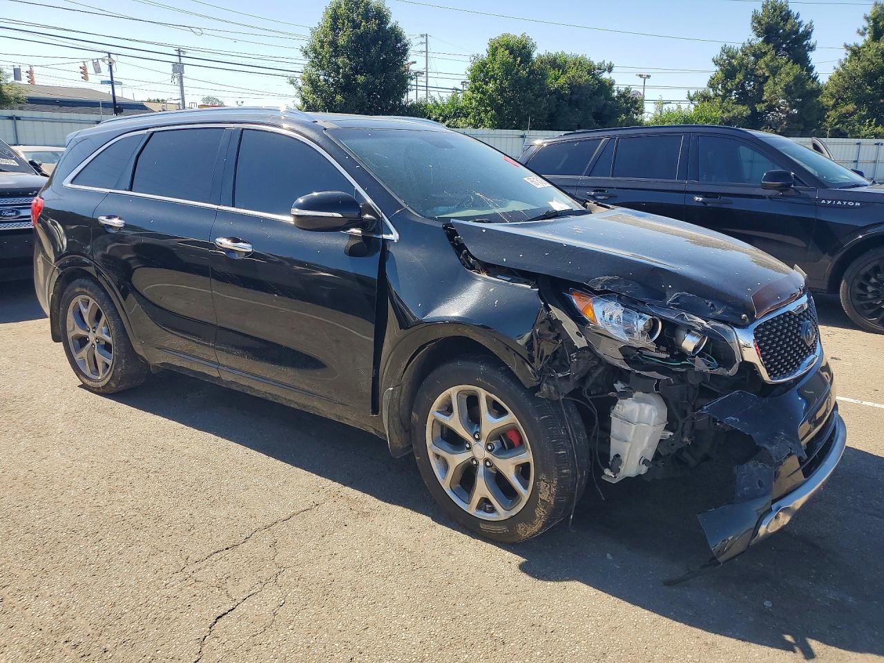 2016 KIA SORENTO