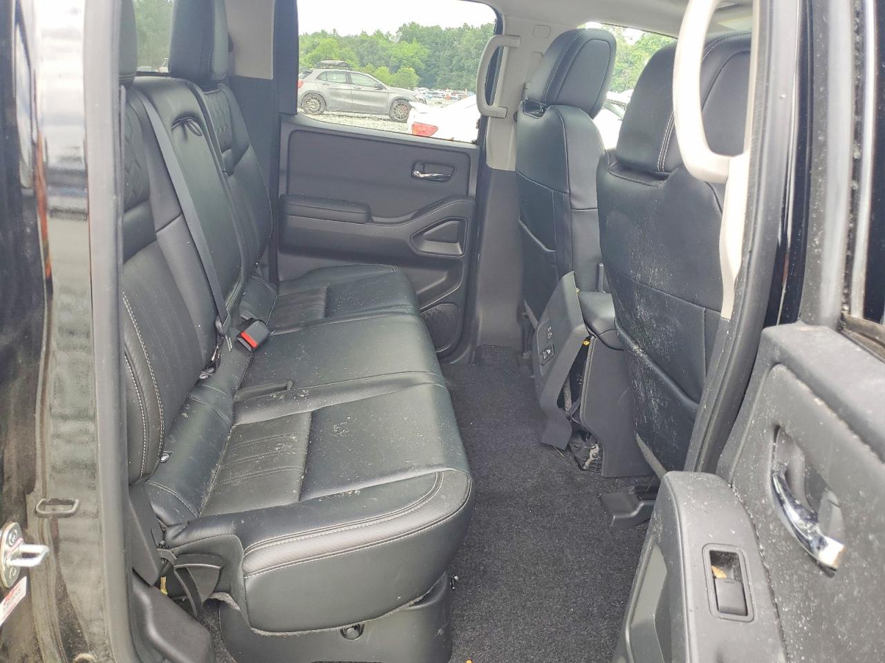 2022 NISSAN FRONTIER
