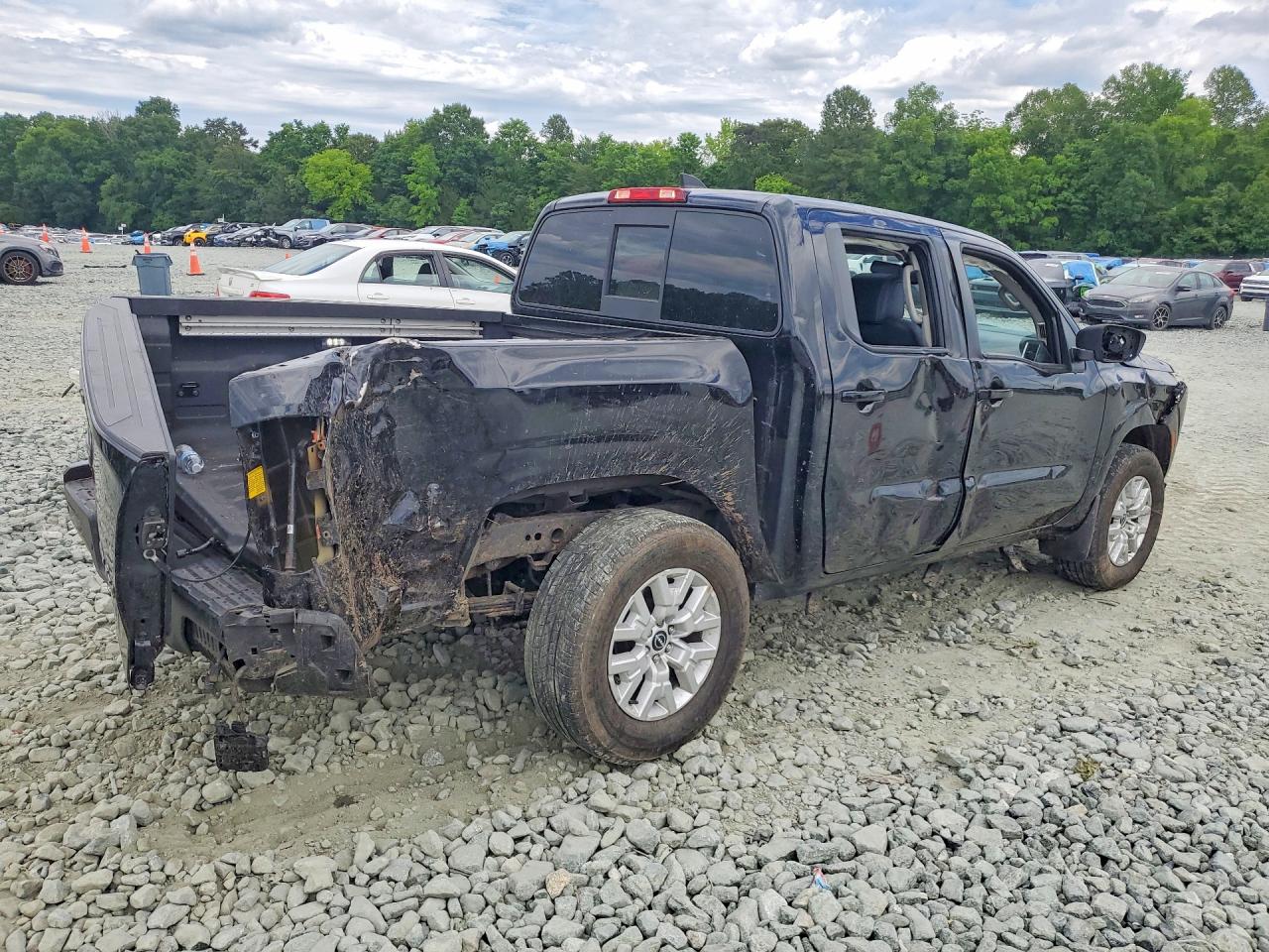 2022 NISSAN FRONTIER