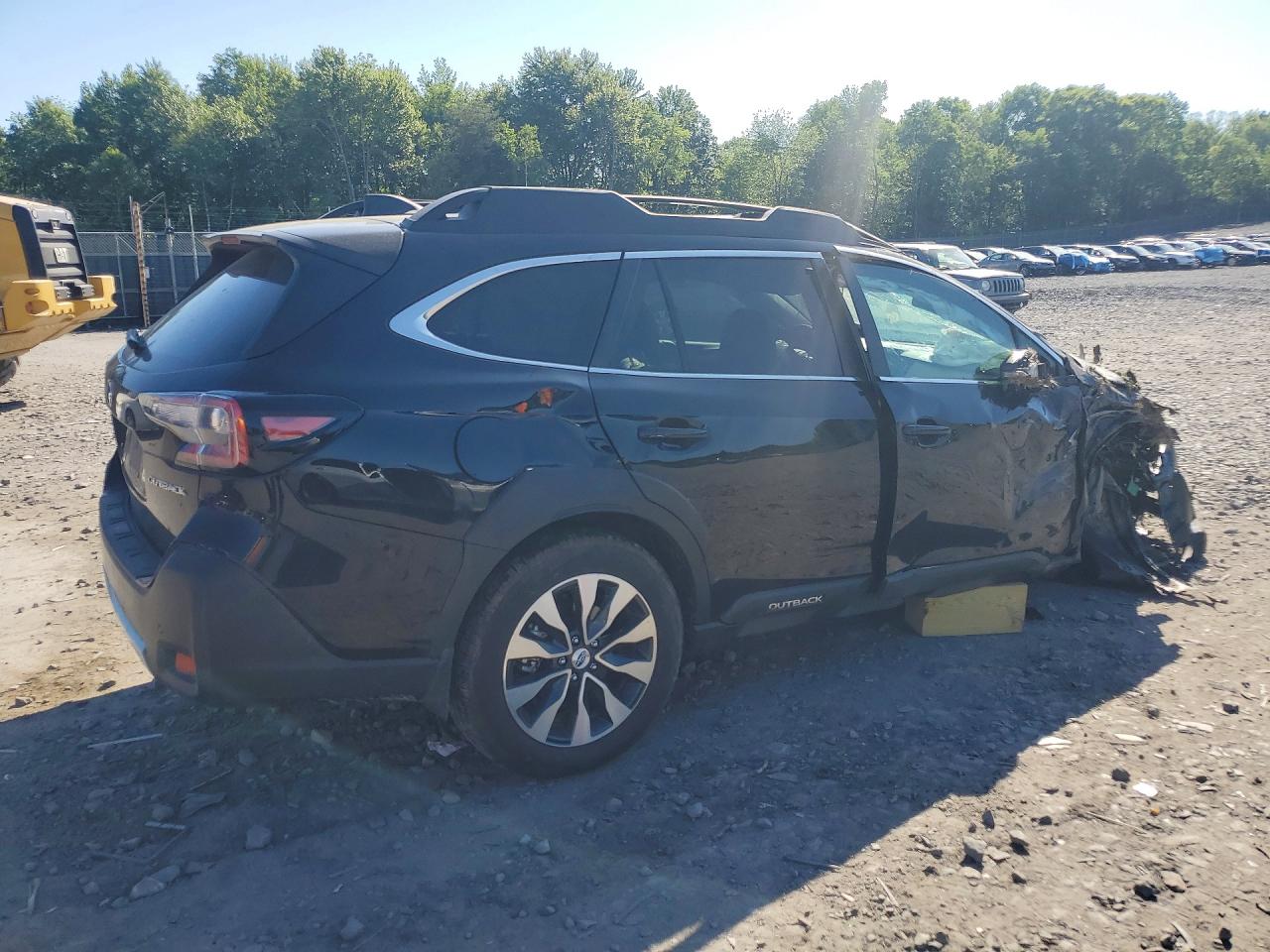 2025 SUBARU OUTBACK