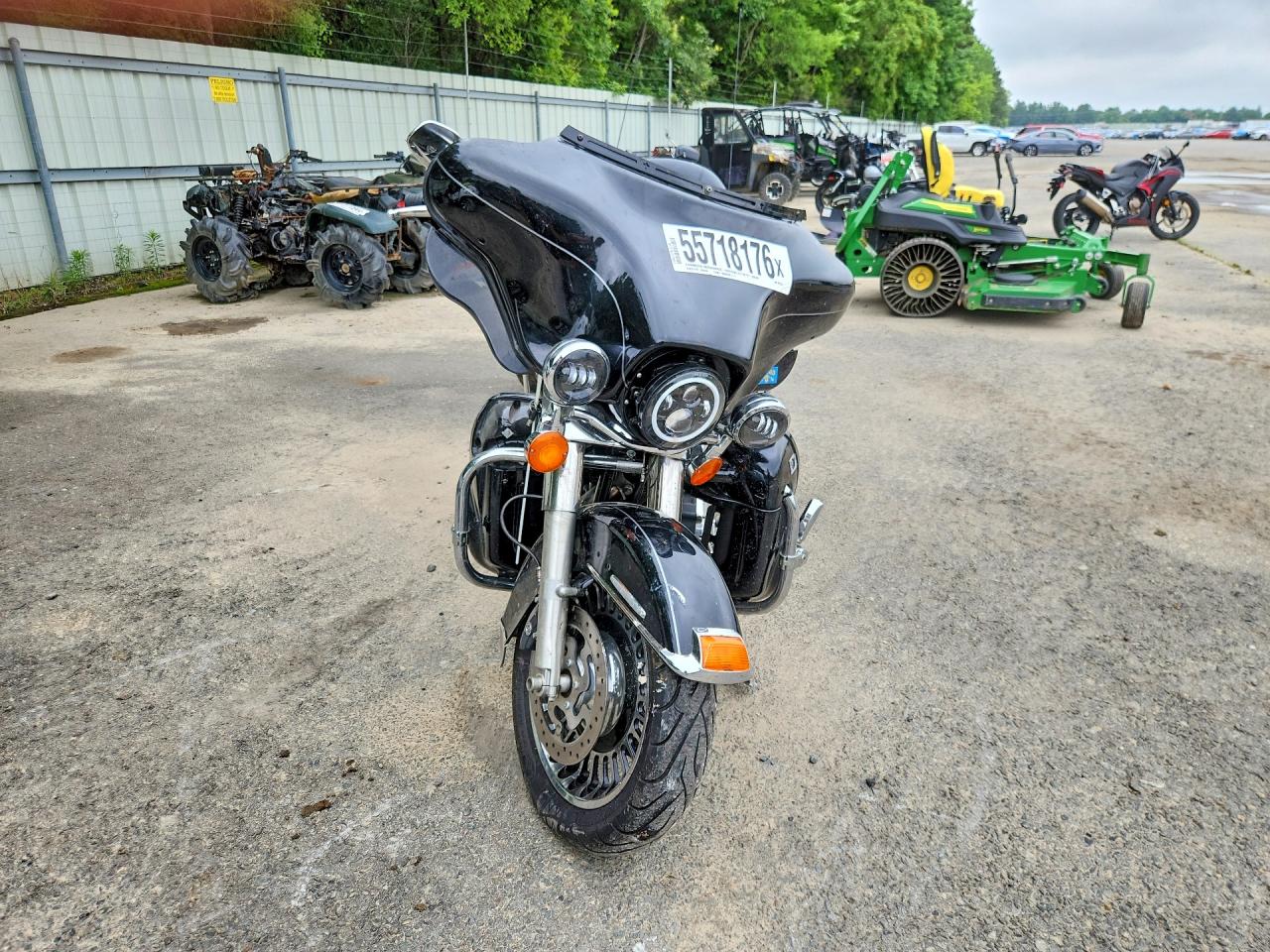 2012 HARLEY-DAVIDSON FL