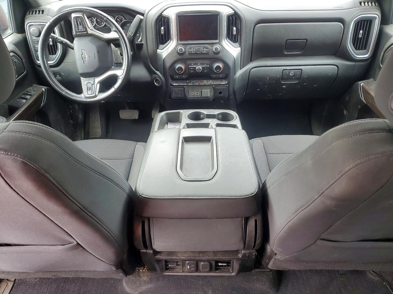 2020 CHEVROLET SILVERADO