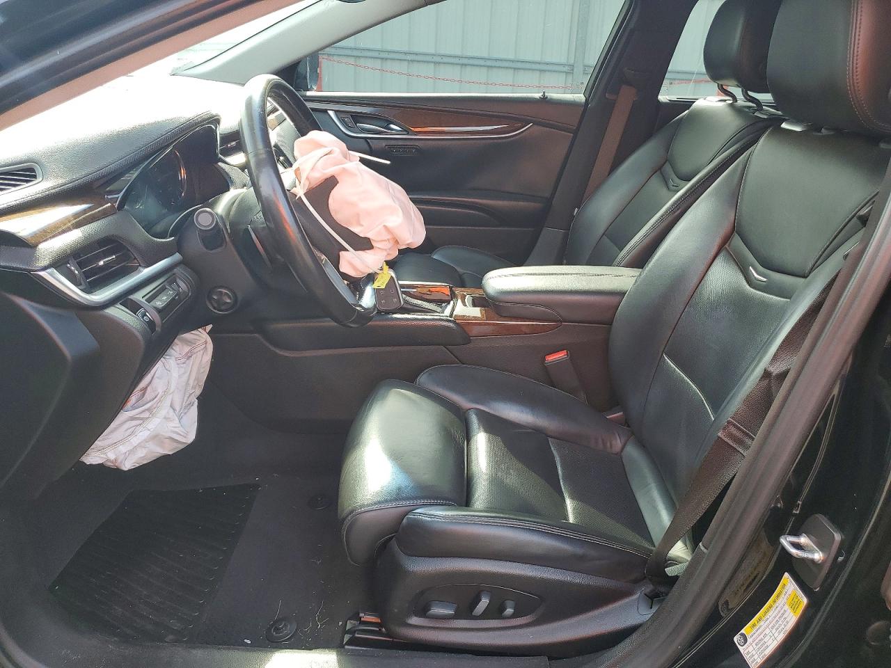 2017 CADILLAC XTS
