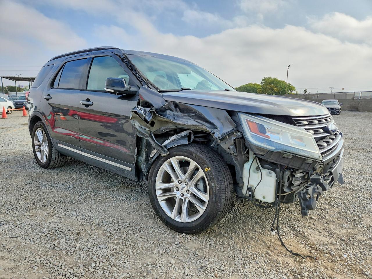 2016 FORD EXPLORER