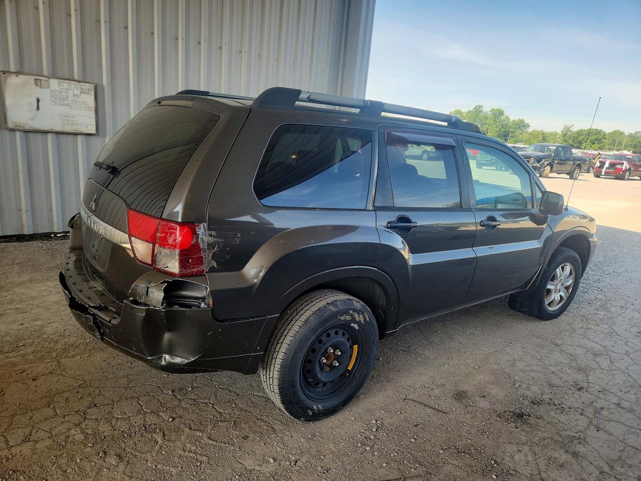 2010 MITSUBISHI ENDEAVOR
