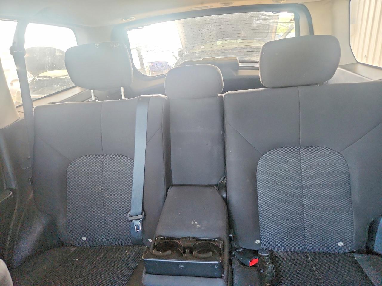 2010 MITSUBISHI ENDEAVOR