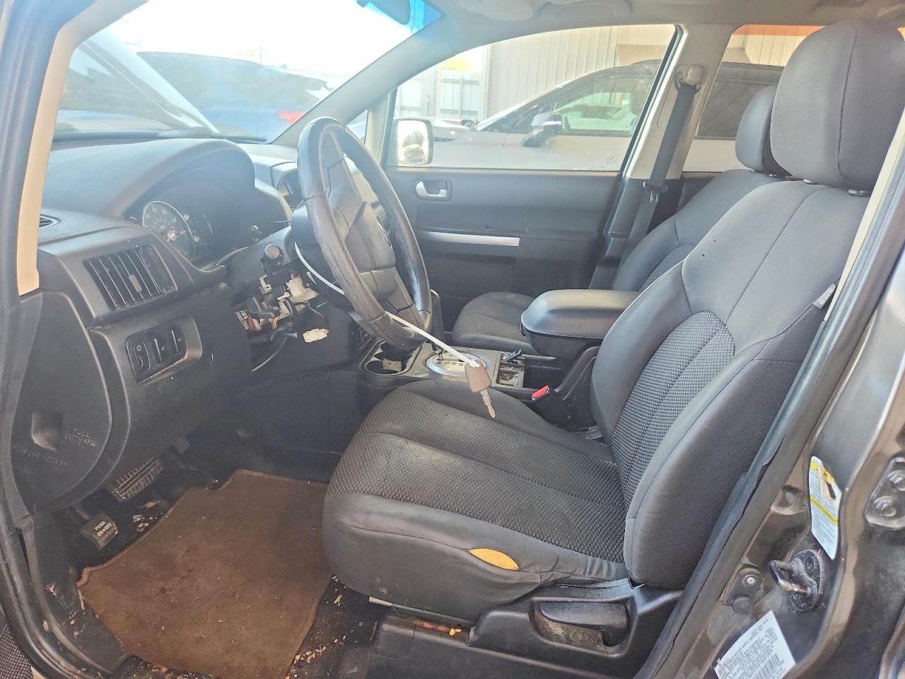 2010 MITSUBISHI ENDEAVOR