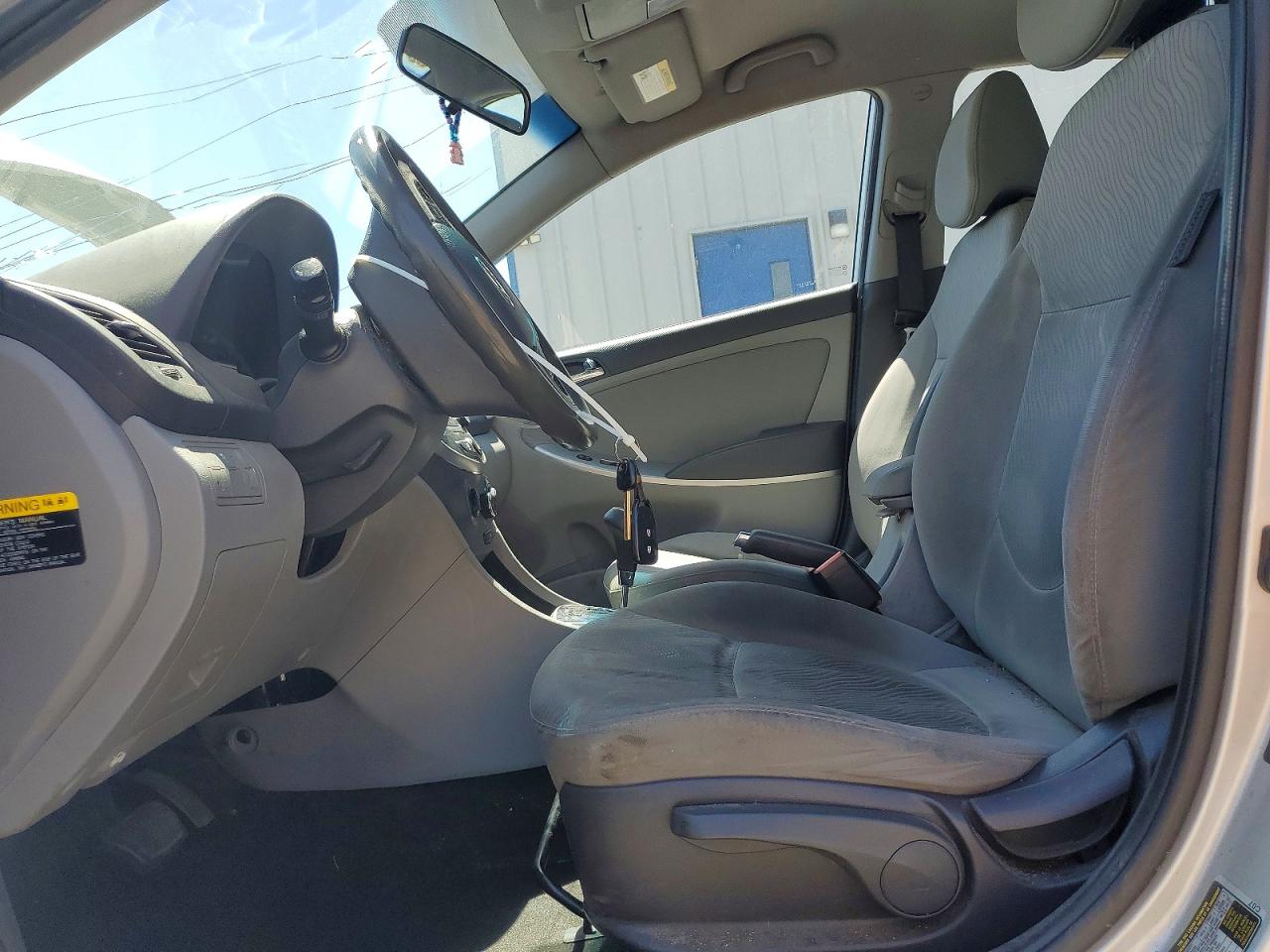 2014 HYUNDAI ACCENT