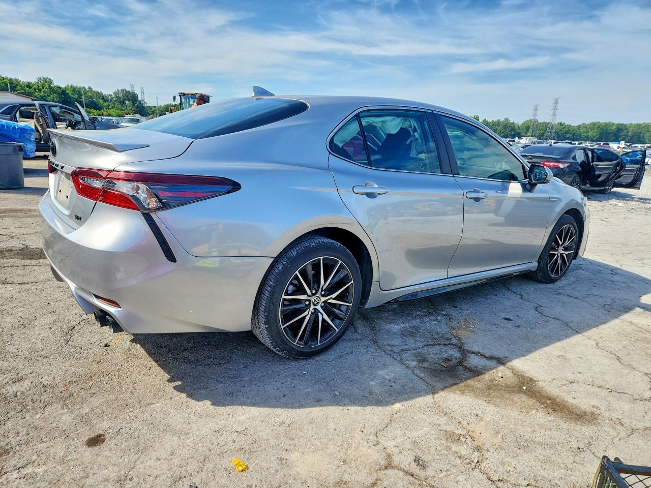 2022 TOYOTA CAMRY