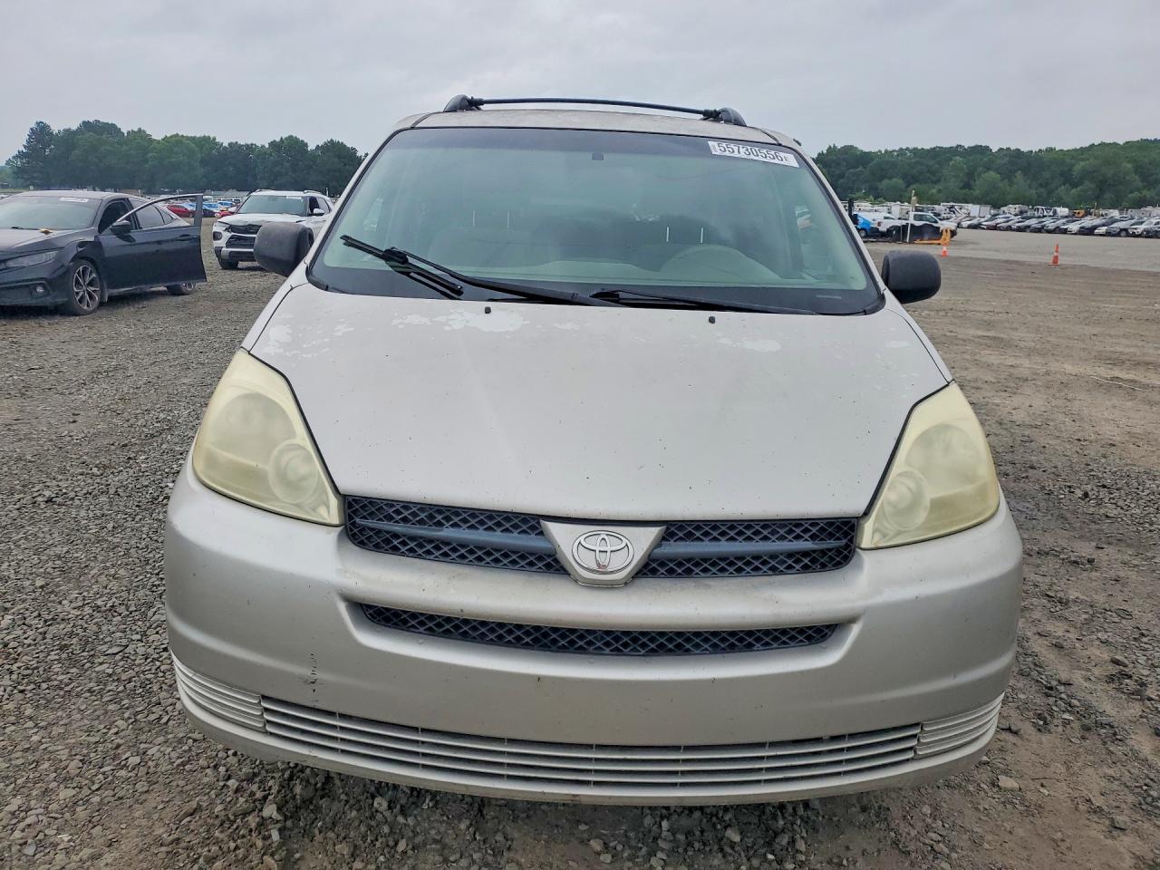 2004 TOYOTA SIENNA