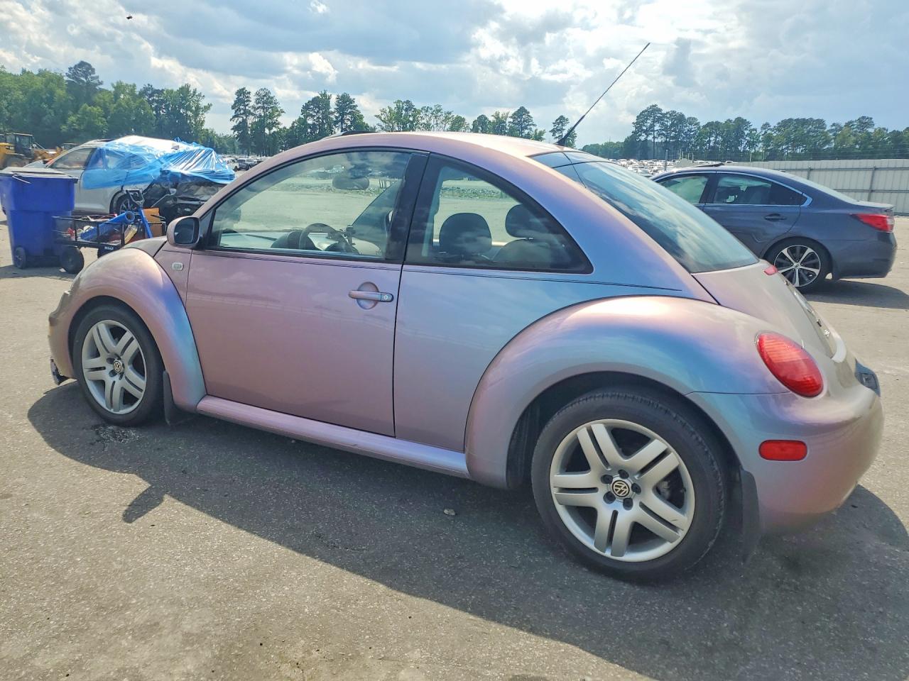 2003 VOLKSWAGEN BEETLE