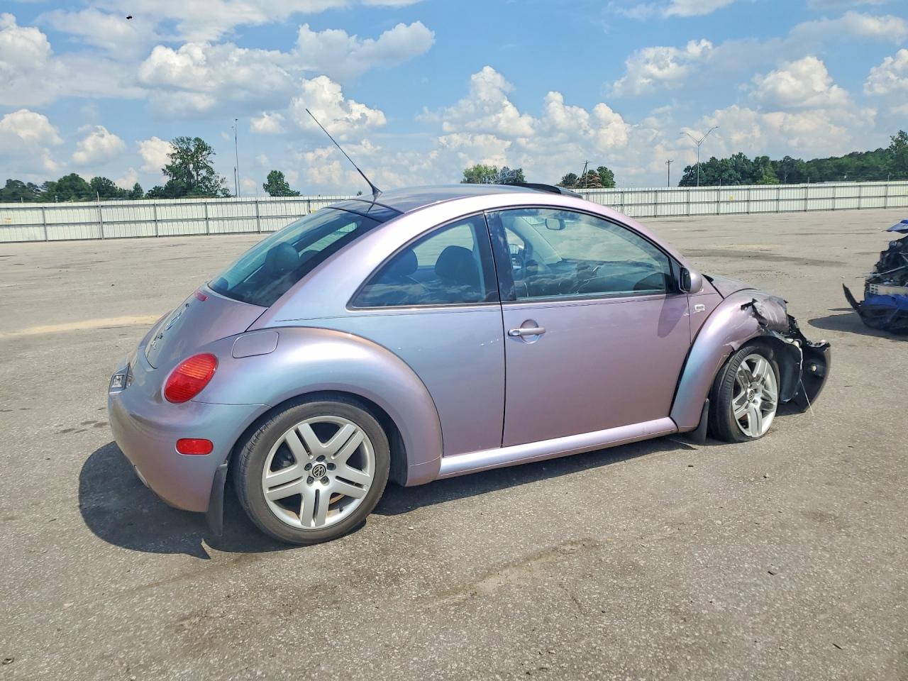 2003 VOLKSWAGEN BEETLE