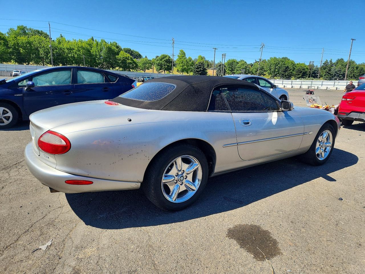 1999 JAGUAR XK8