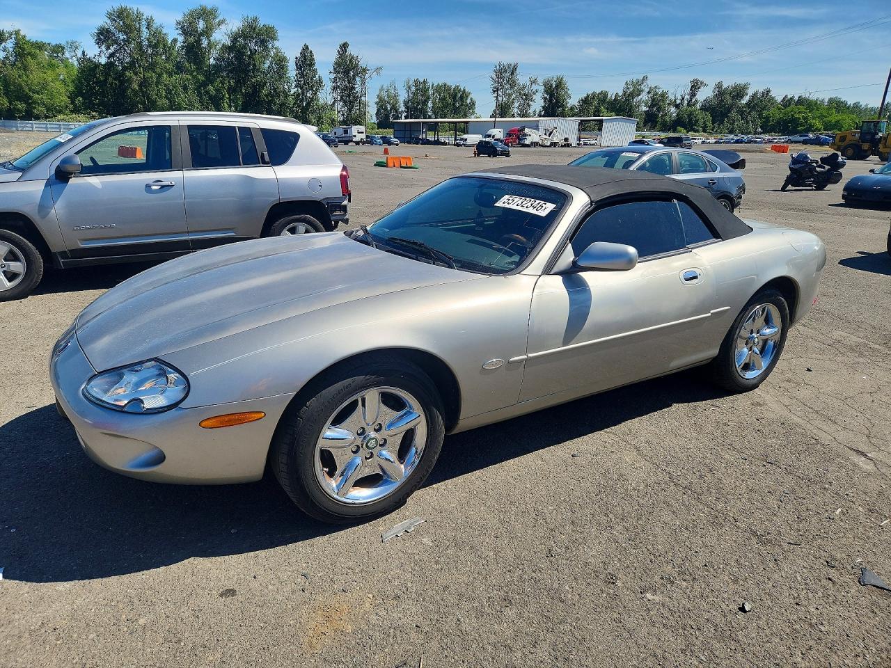 1999 JAGUAR XK8