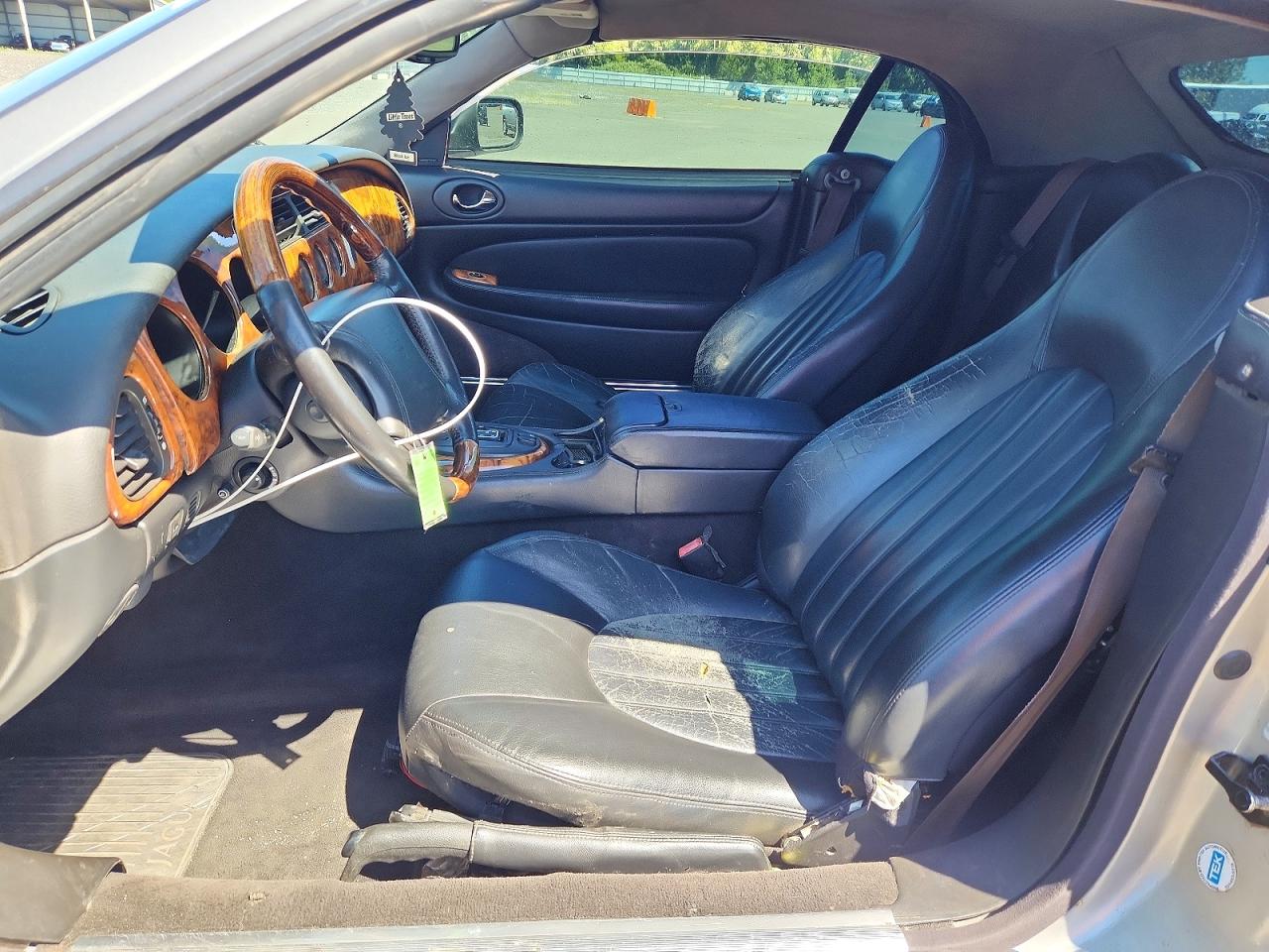 1999 JAGUAR XK8
