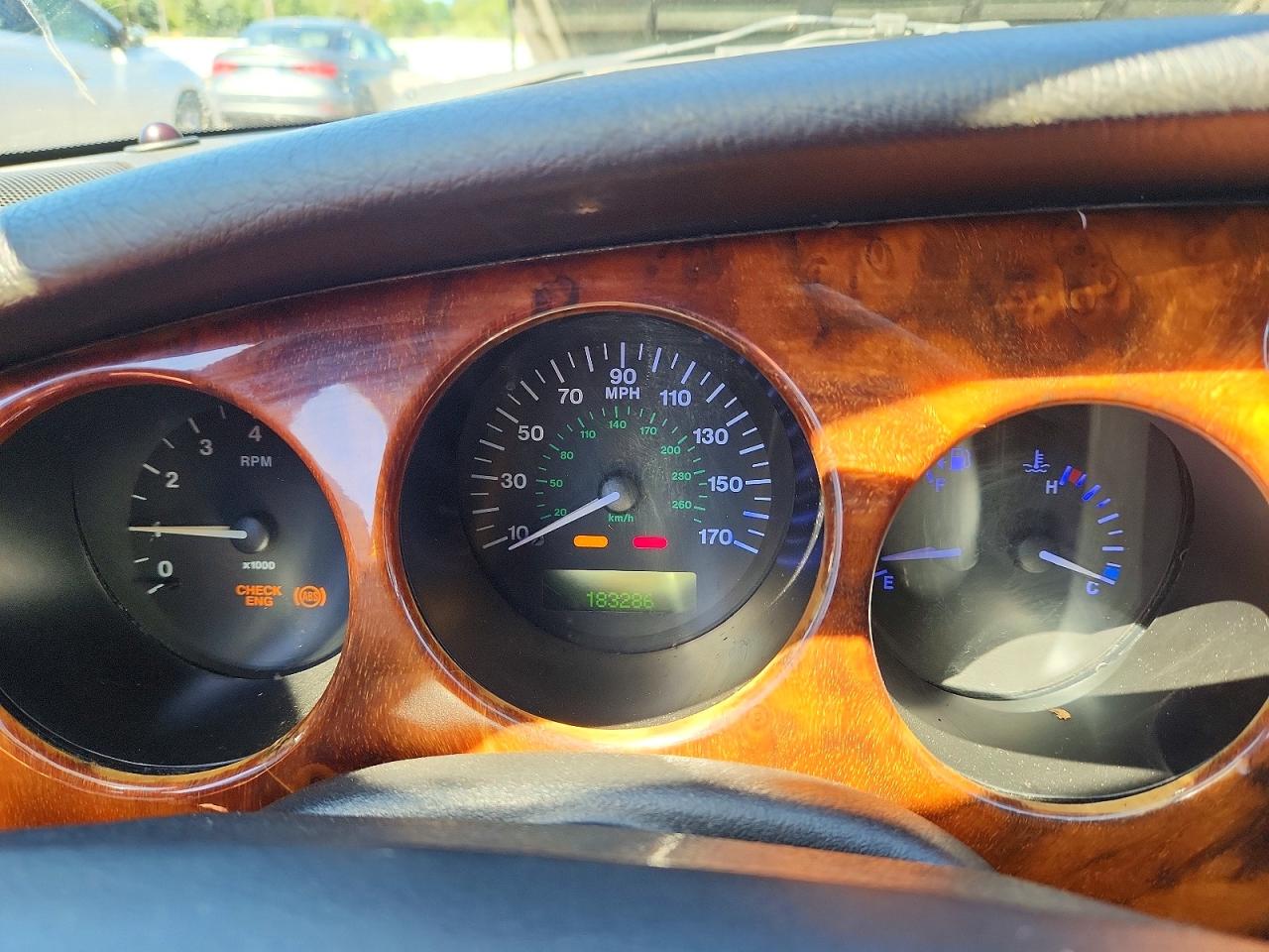 1999 JAGUAR XK8