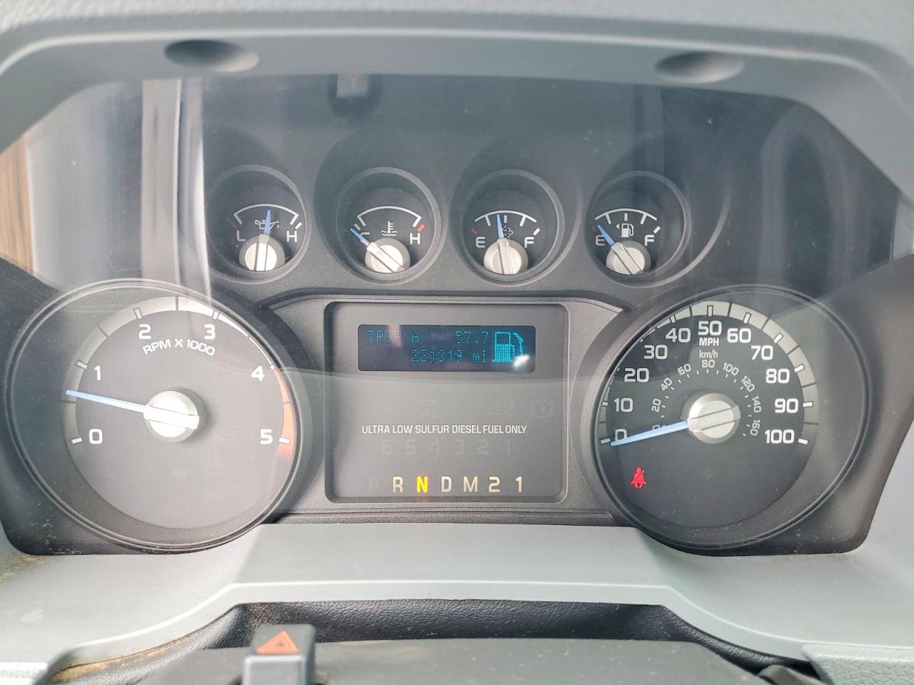 2019 FORD F750