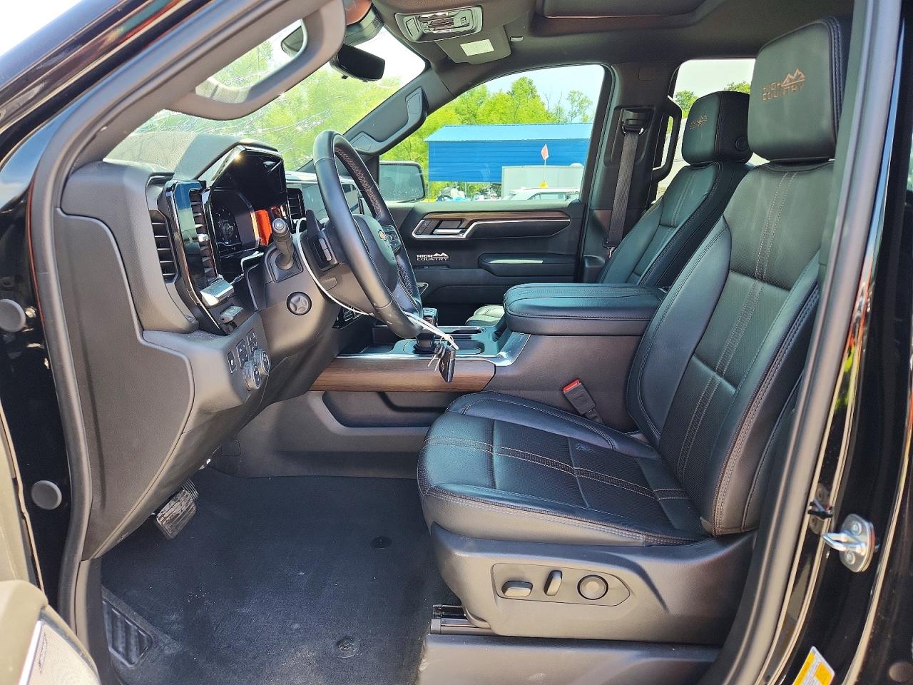 2024 CHEVROLET SILVERADO