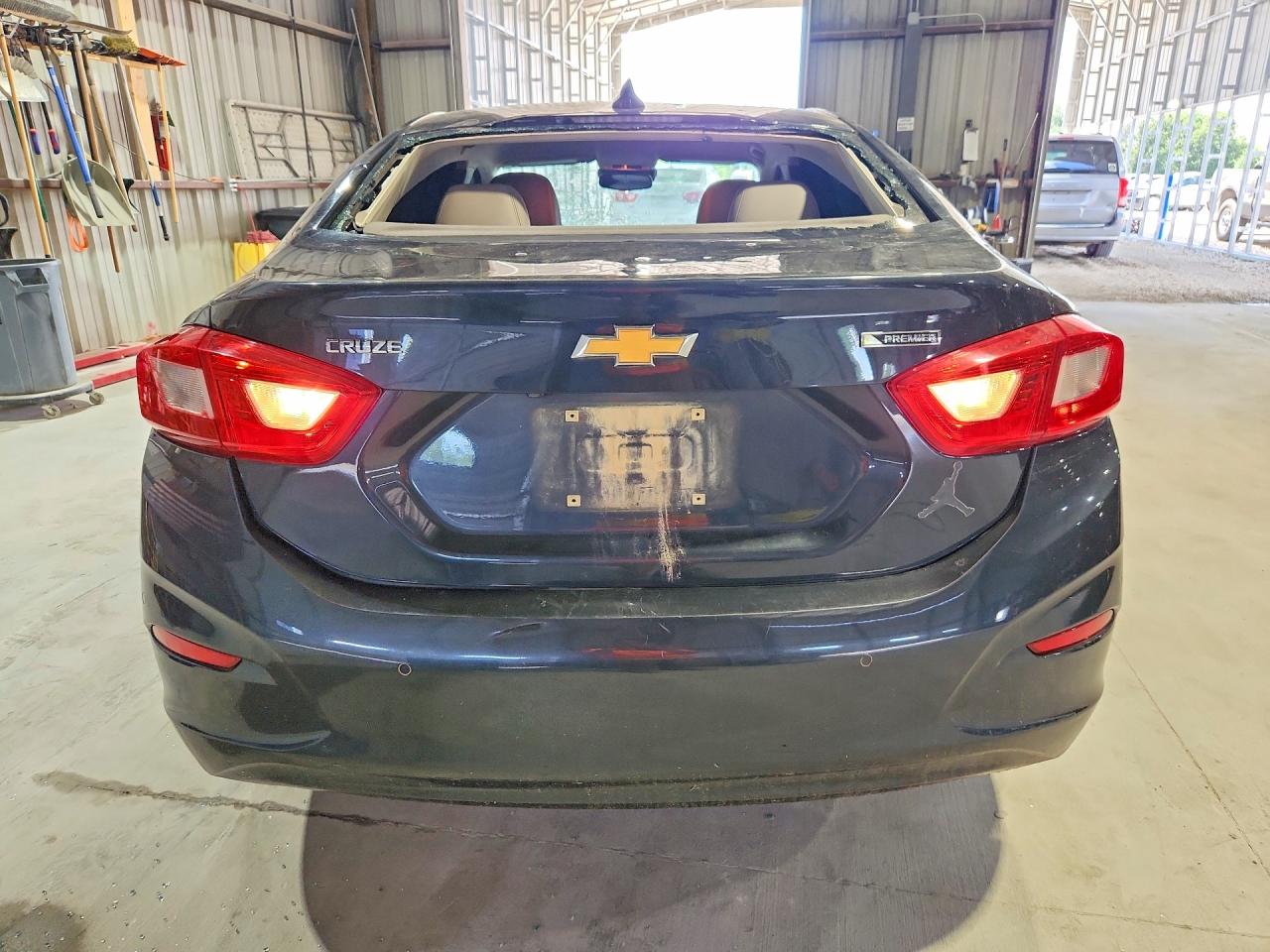 2017 CHEVROLET CRUZE