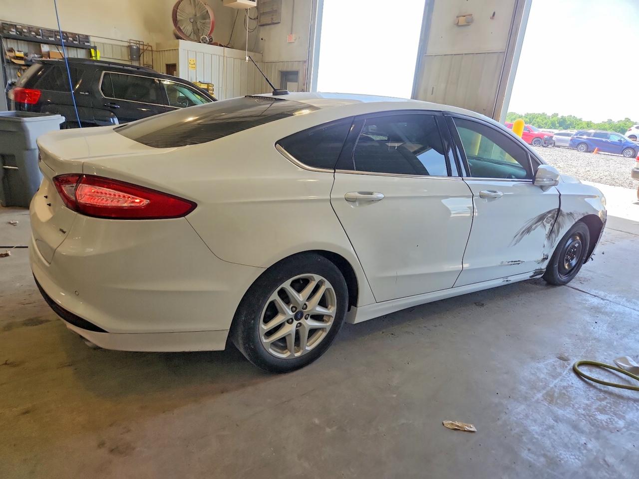 2016 FORD FUSION
