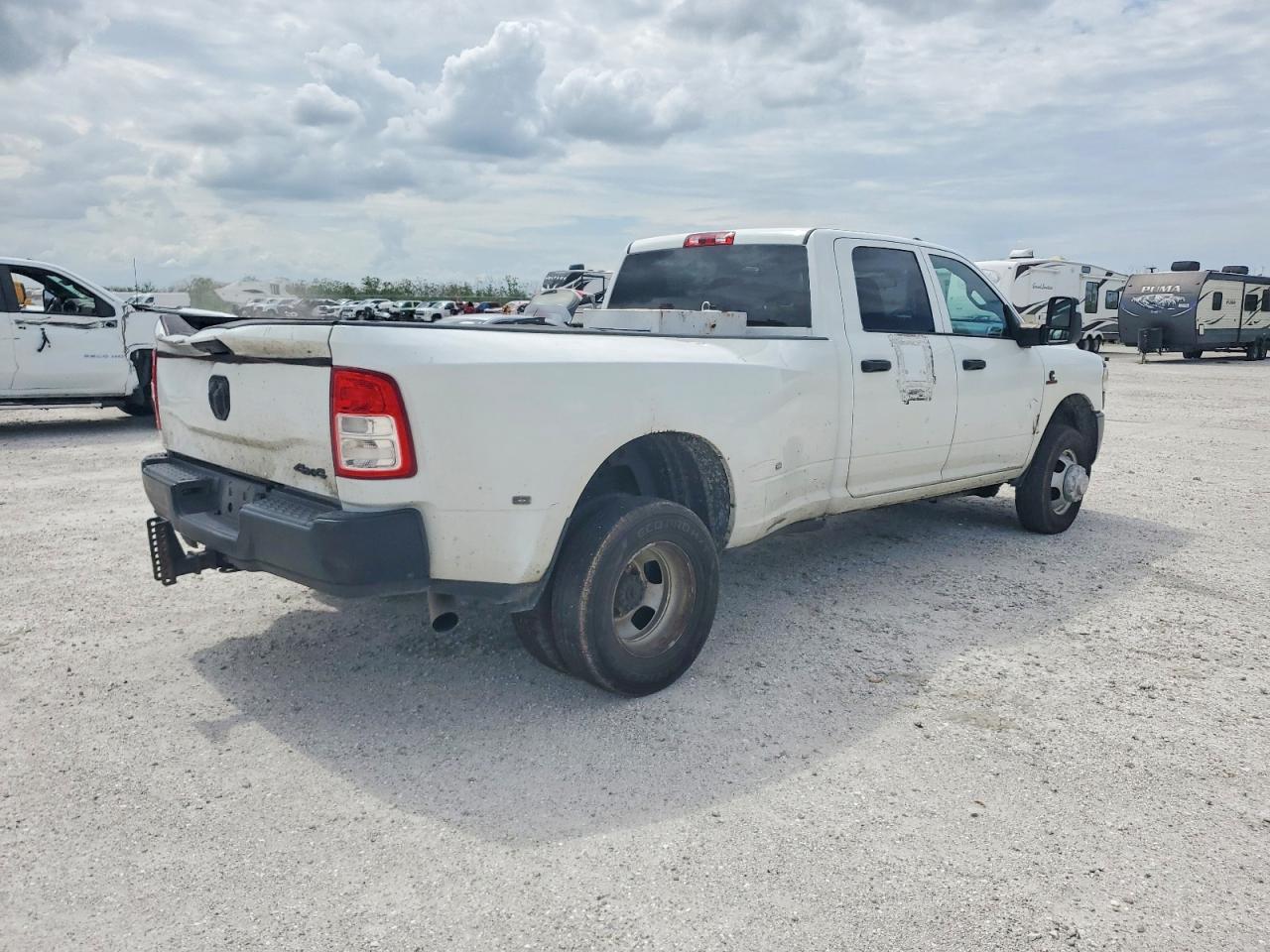 2023 RAM 3500