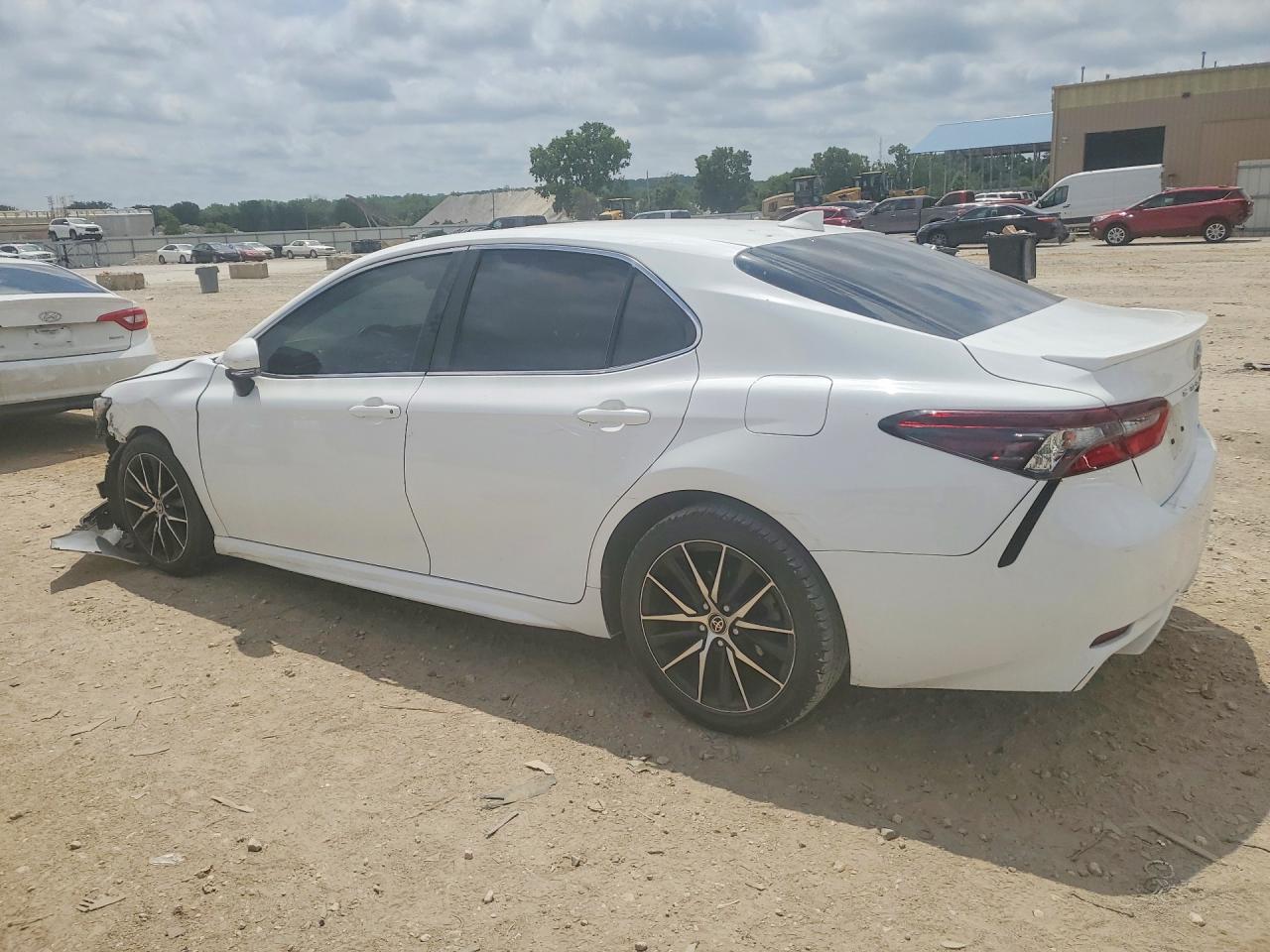 2022 TOYOTA CAMRY