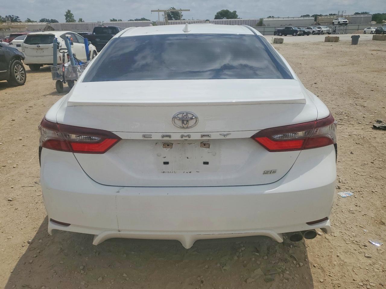 2022 TOYOTA CAMRY