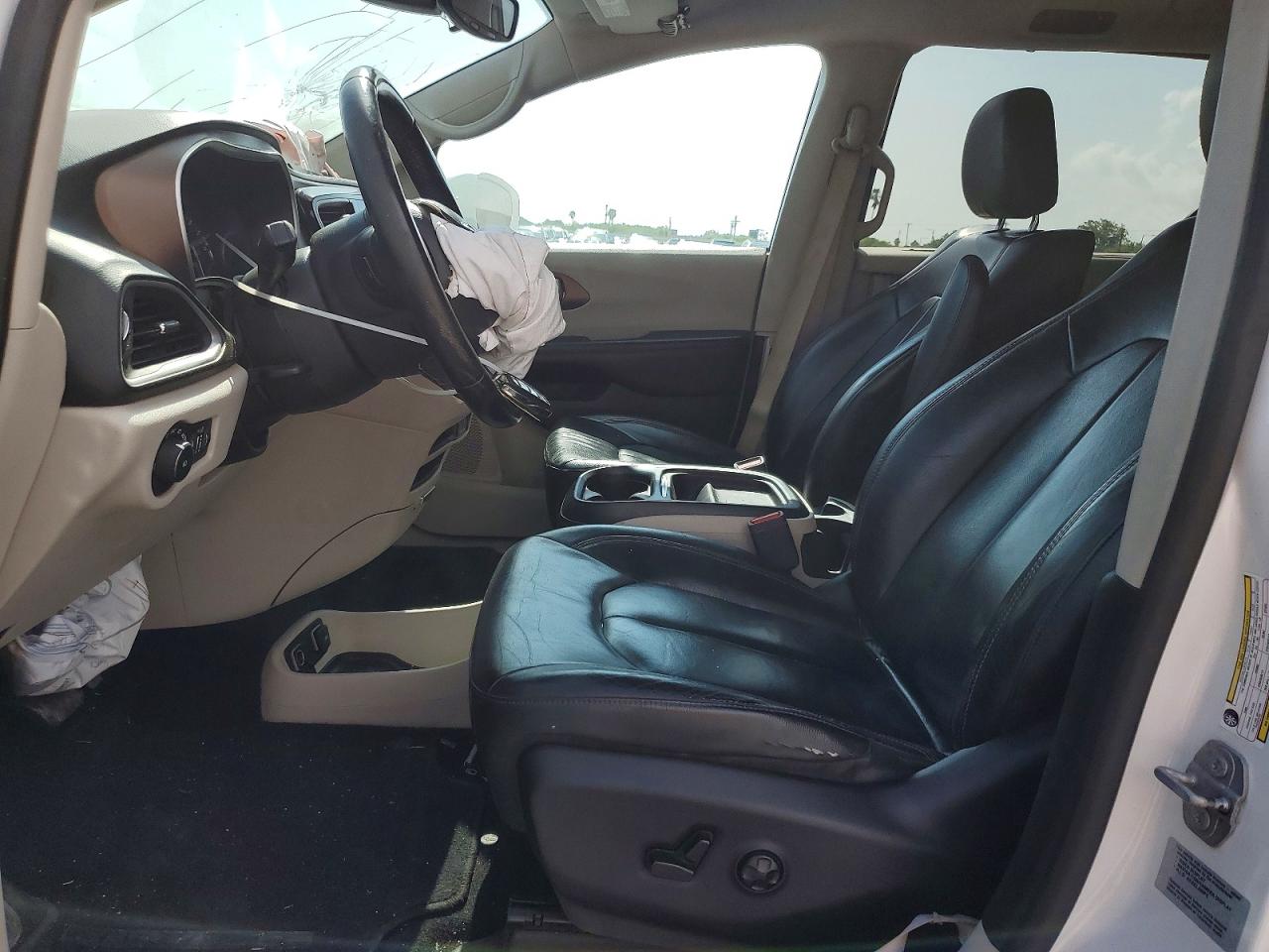 2017 CHRYSLER PACIFICA