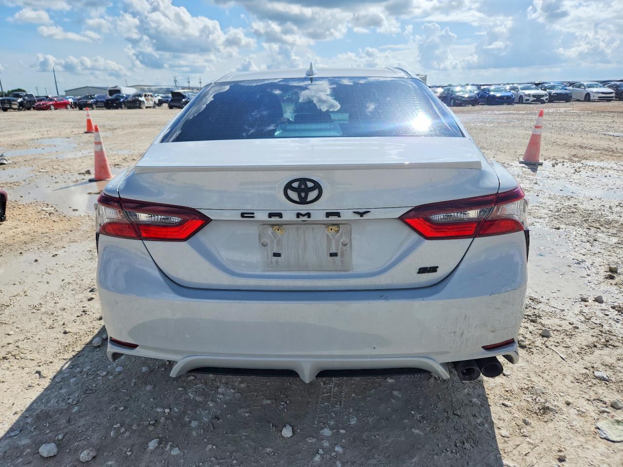 2022 TOYOTA CAMRY