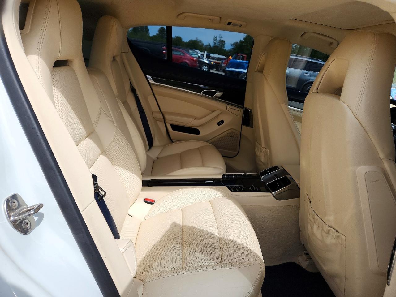 2013 PORSCHE PANAMERA