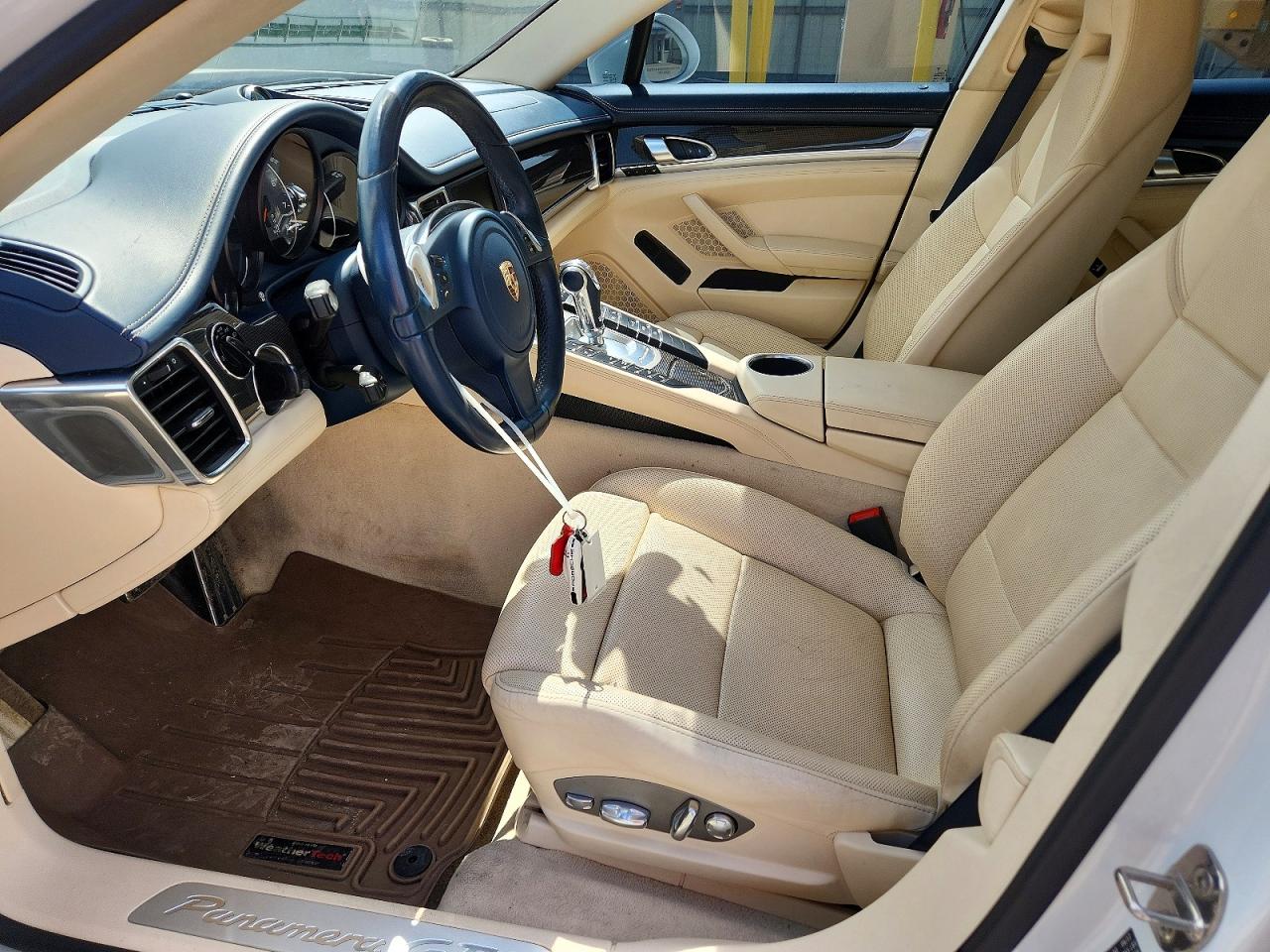 2013 PORSCHE PANAMERA