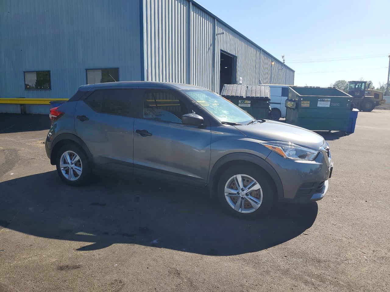 2020 NISSAN KICKS