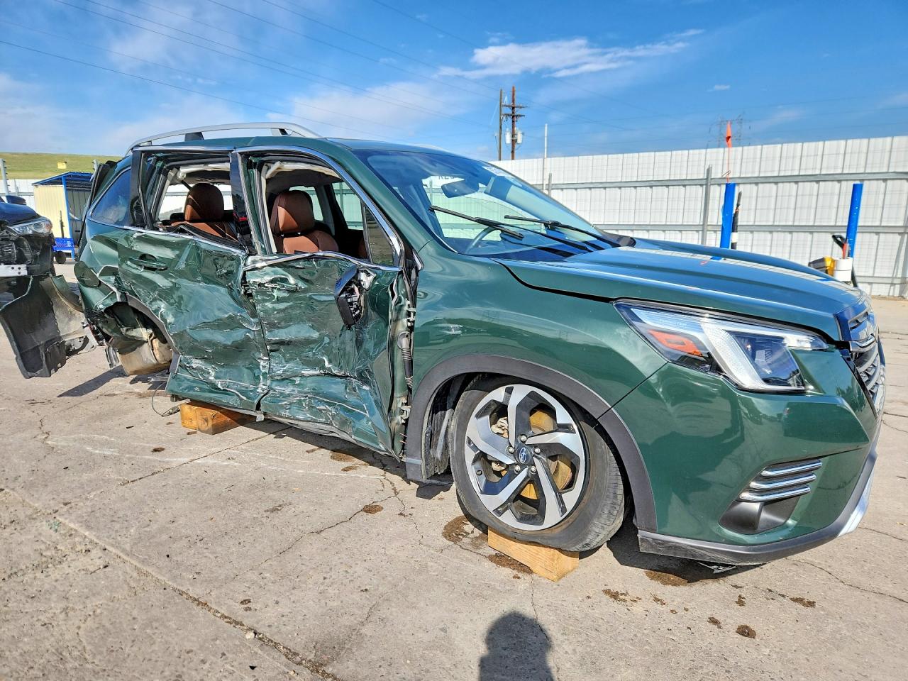 2023 SUBARU FORESTER