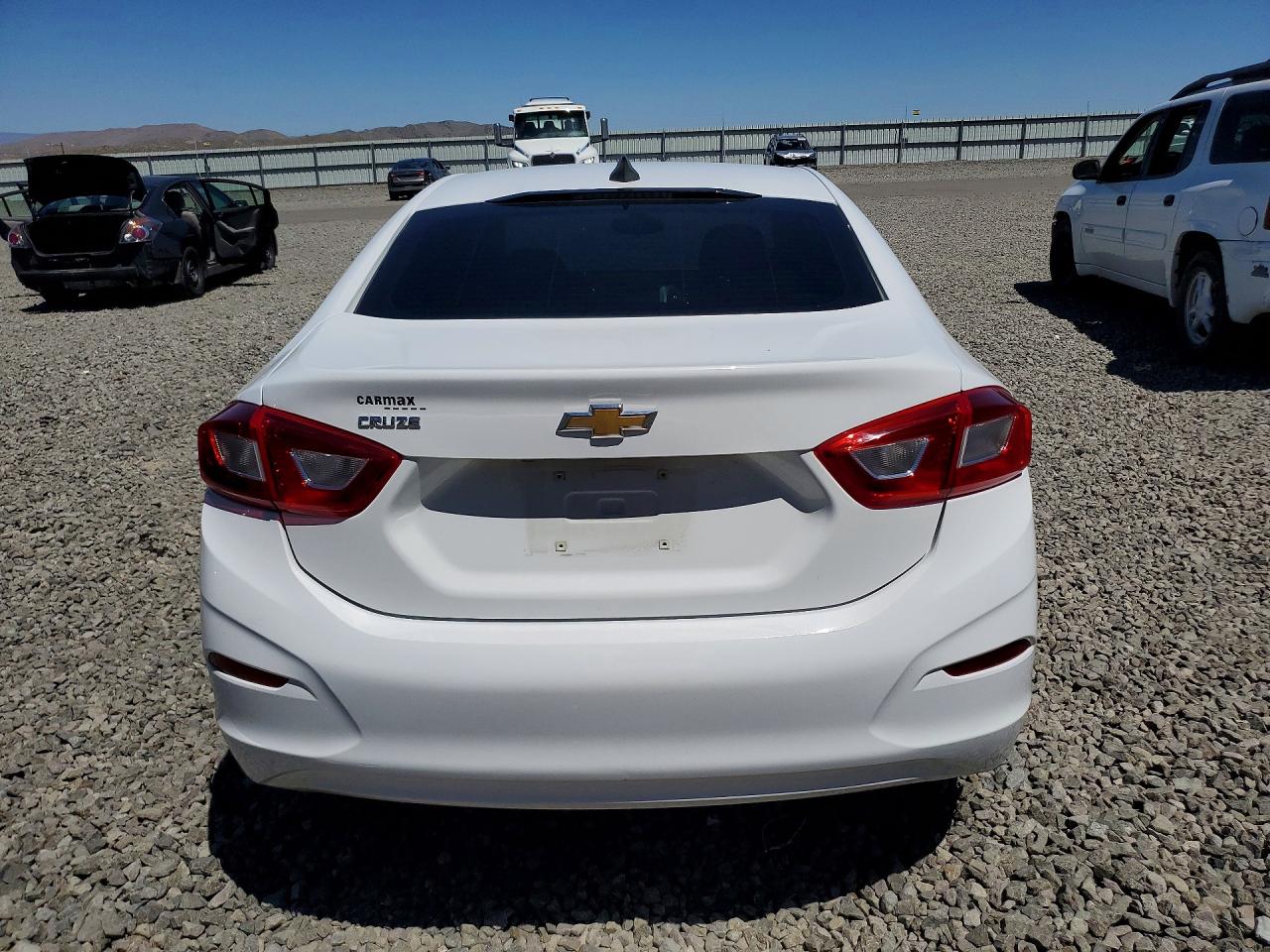 2017 CHEVROLET CRUZE