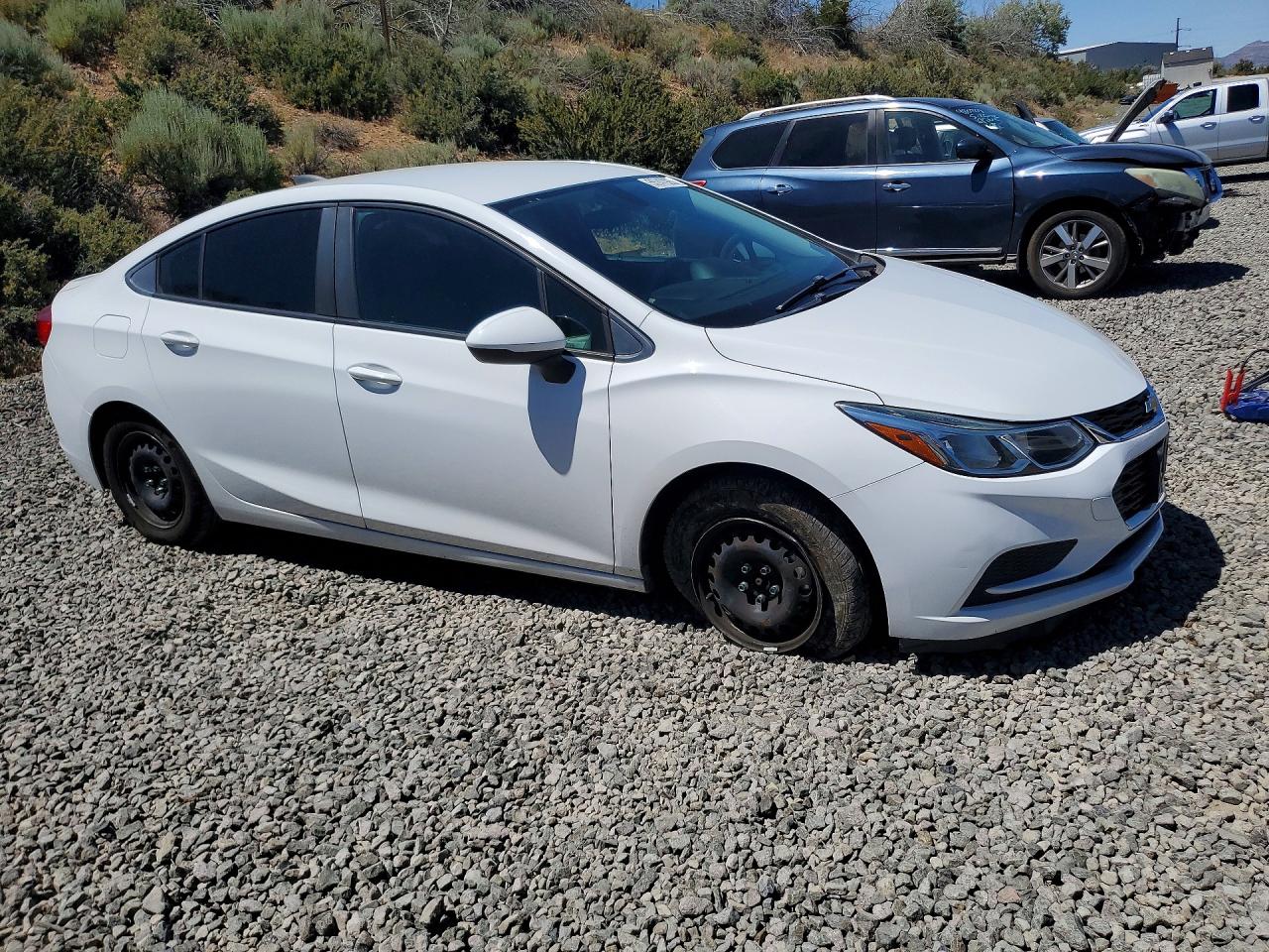 2017 CHEVROLET CRUZE