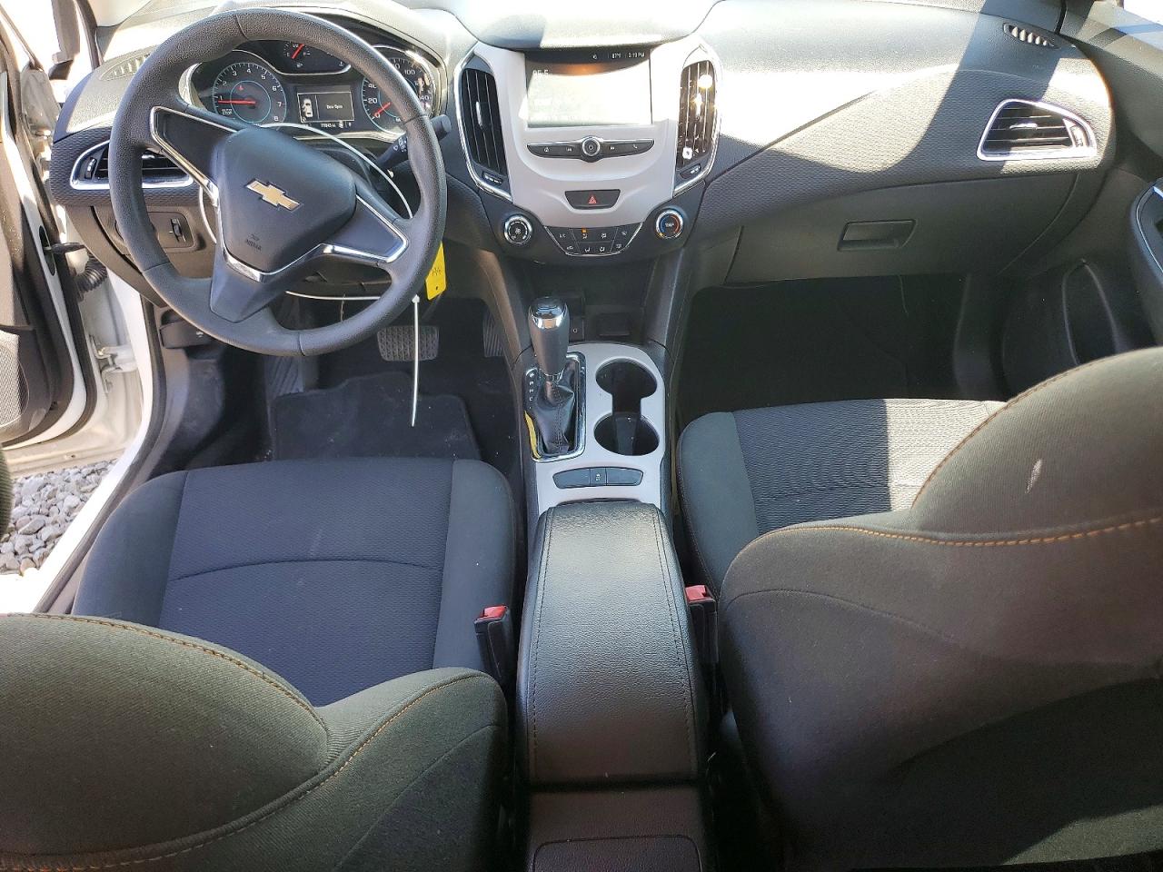 2017 CHEVROLET CRUZE