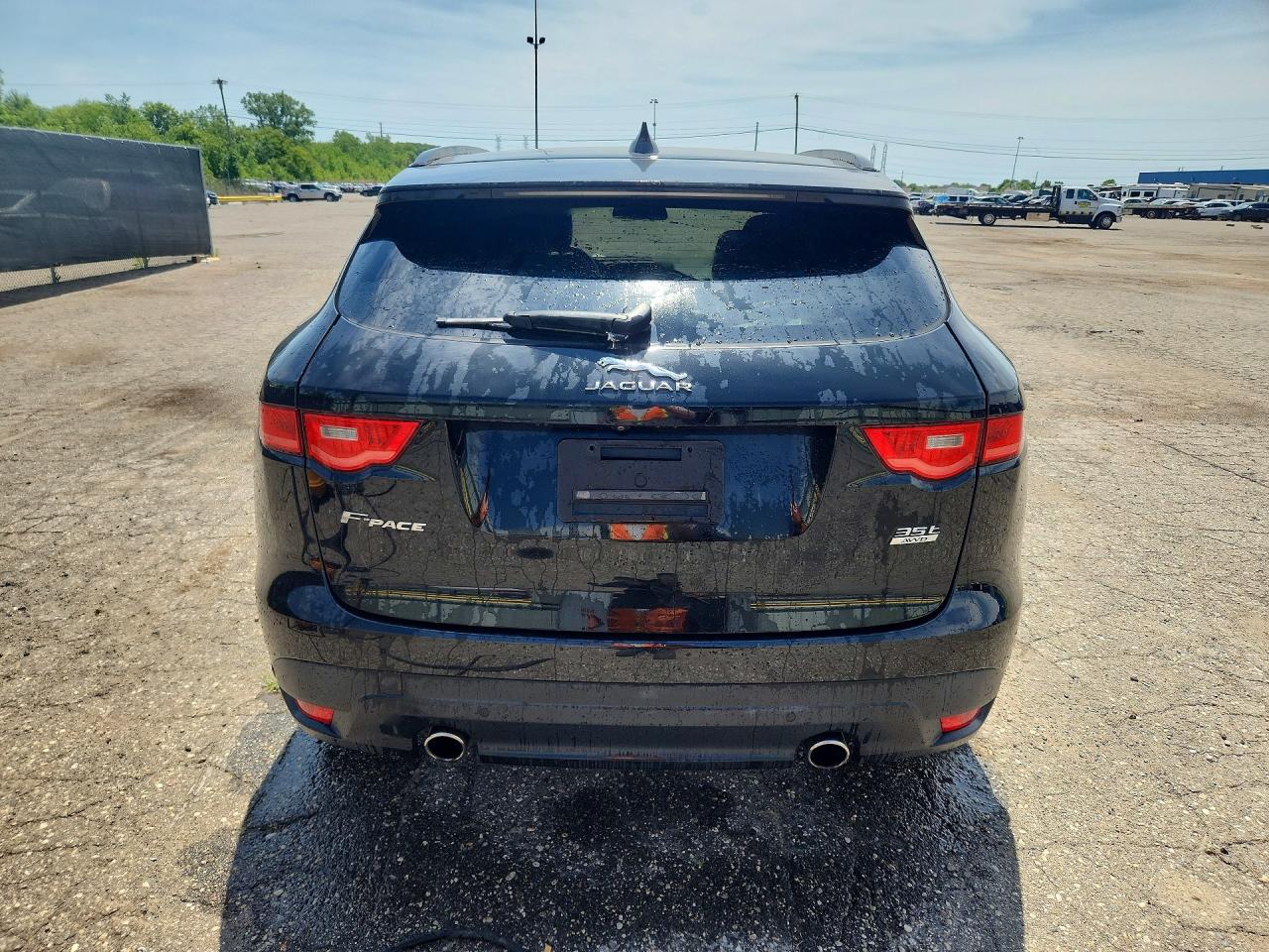 2017 JAGUAR F-PACE