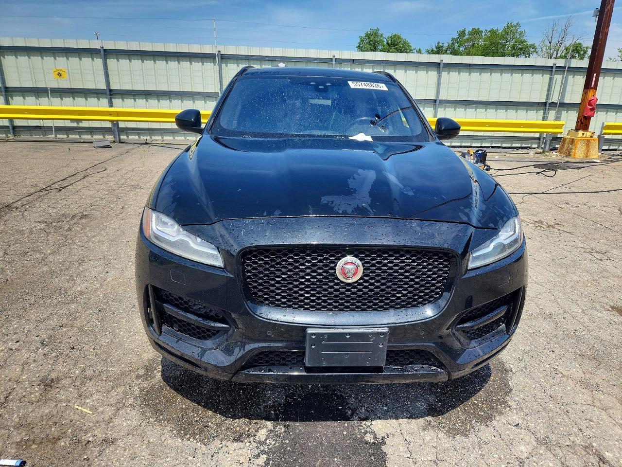 2017 JAGUAR F-PACE