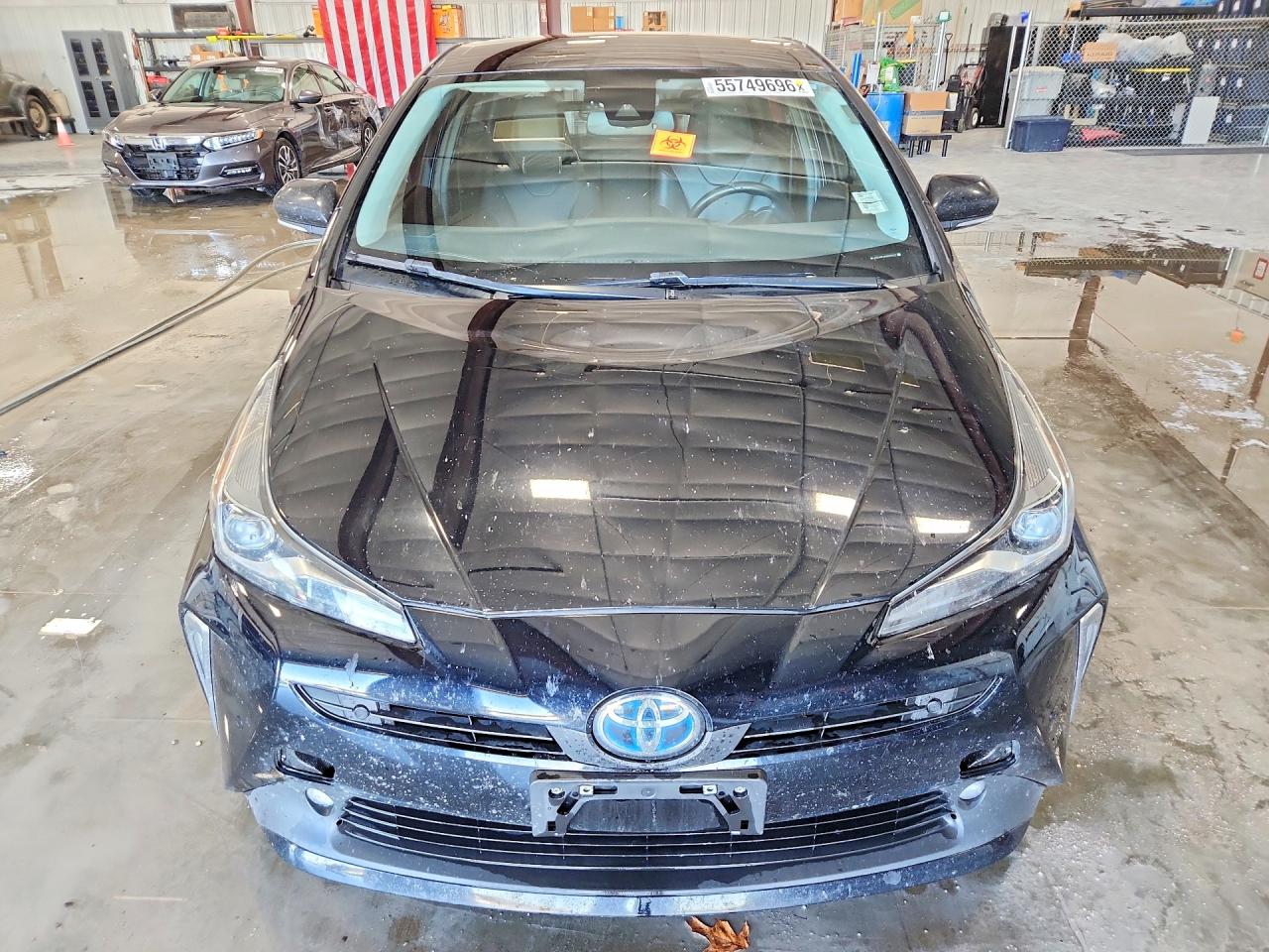 2022 TOYOTA PRIUS