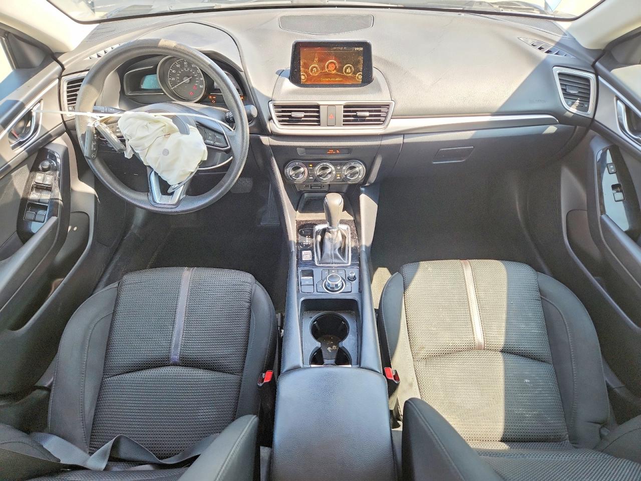 2018 MAZDA 3