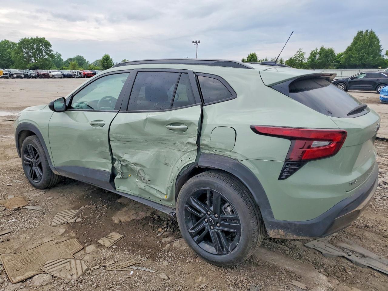 2025 CHEVROLET TRAX