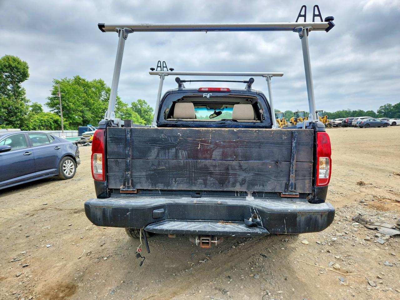 2005 NISSAN FRONTIER