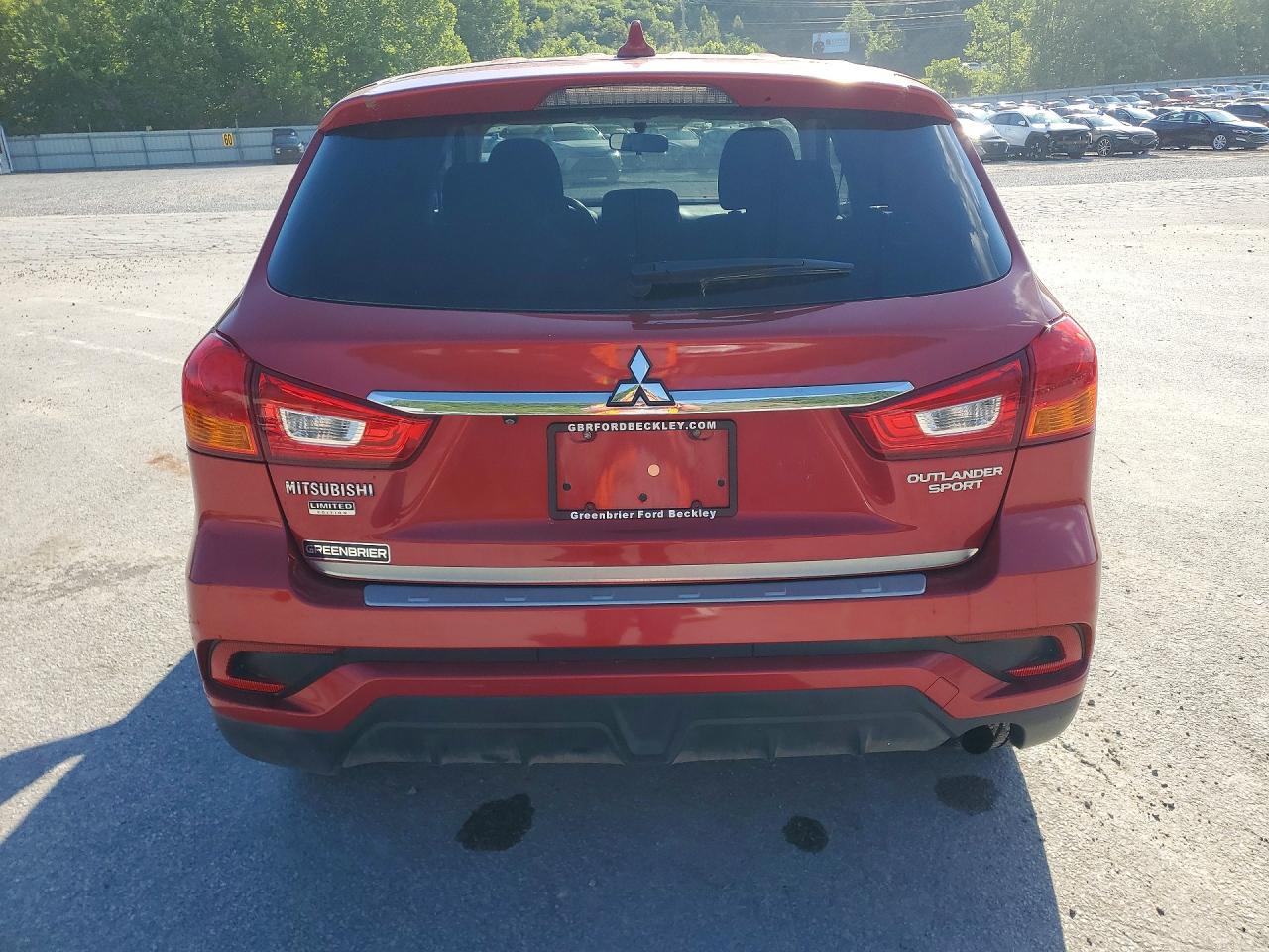 2018 MITSUBISHI OUTLANDER
