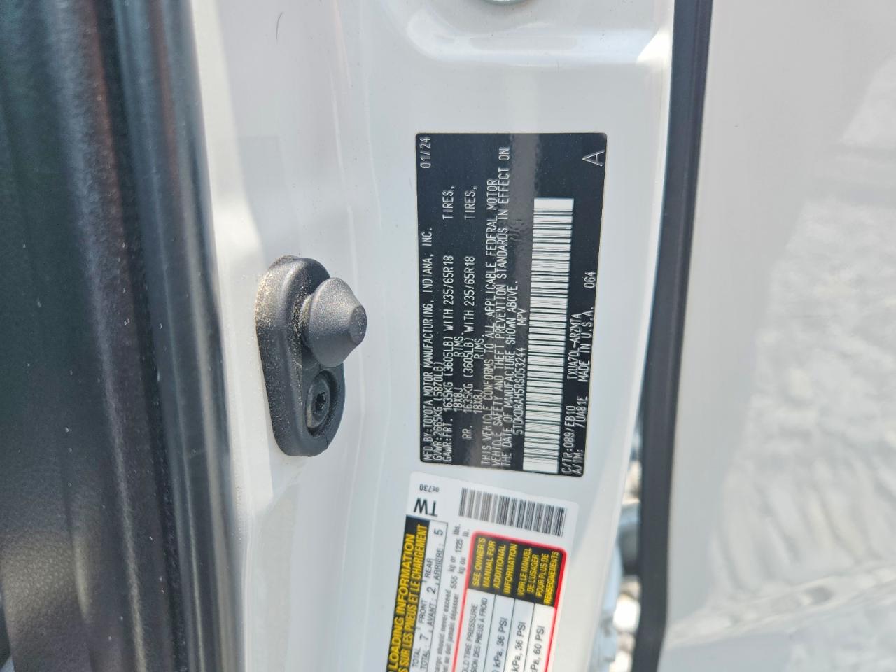 2024 TOYOTA HIGHLANDER