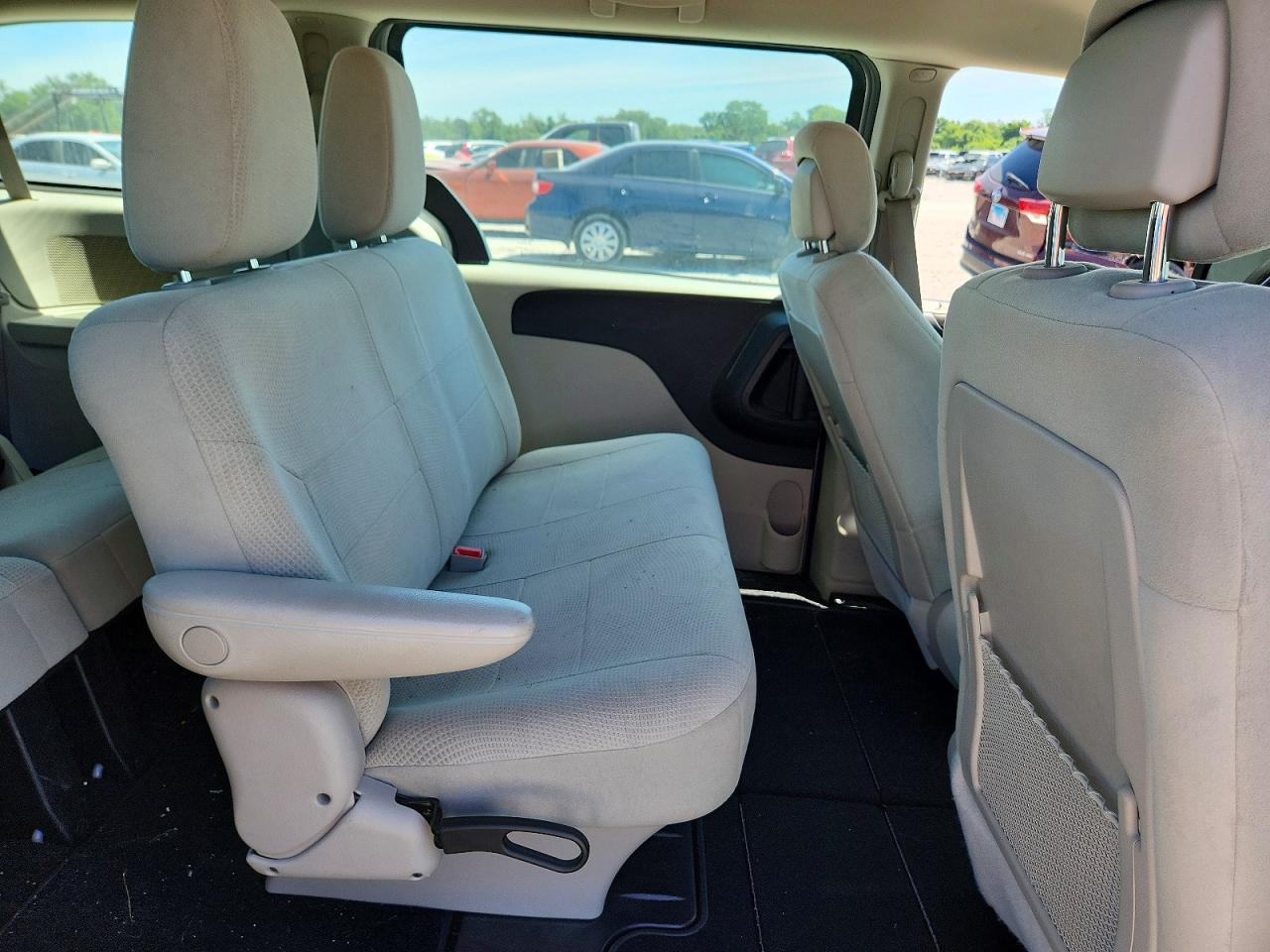 2013 DODGE CARAVAN