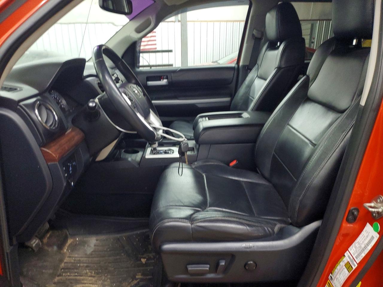 2017 TOYOTA TUNDRA