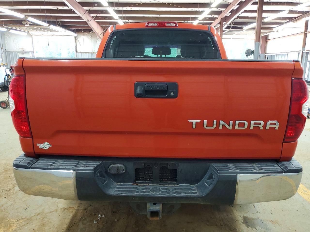 2017 TOYOTA TUNDRA
